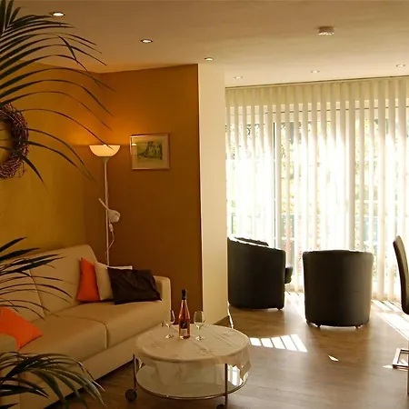 Ferienweingut Benedikt Nilles Bed and Breakfast Pünderich